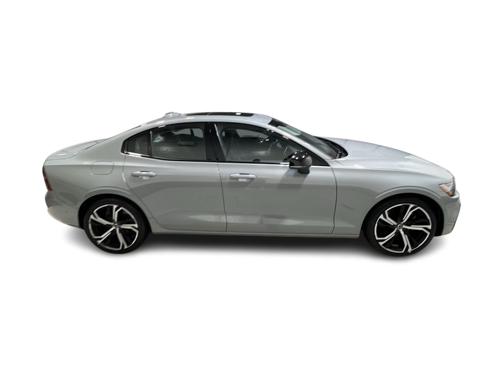 Thumbnail: 2024 Volvo S60 - 26