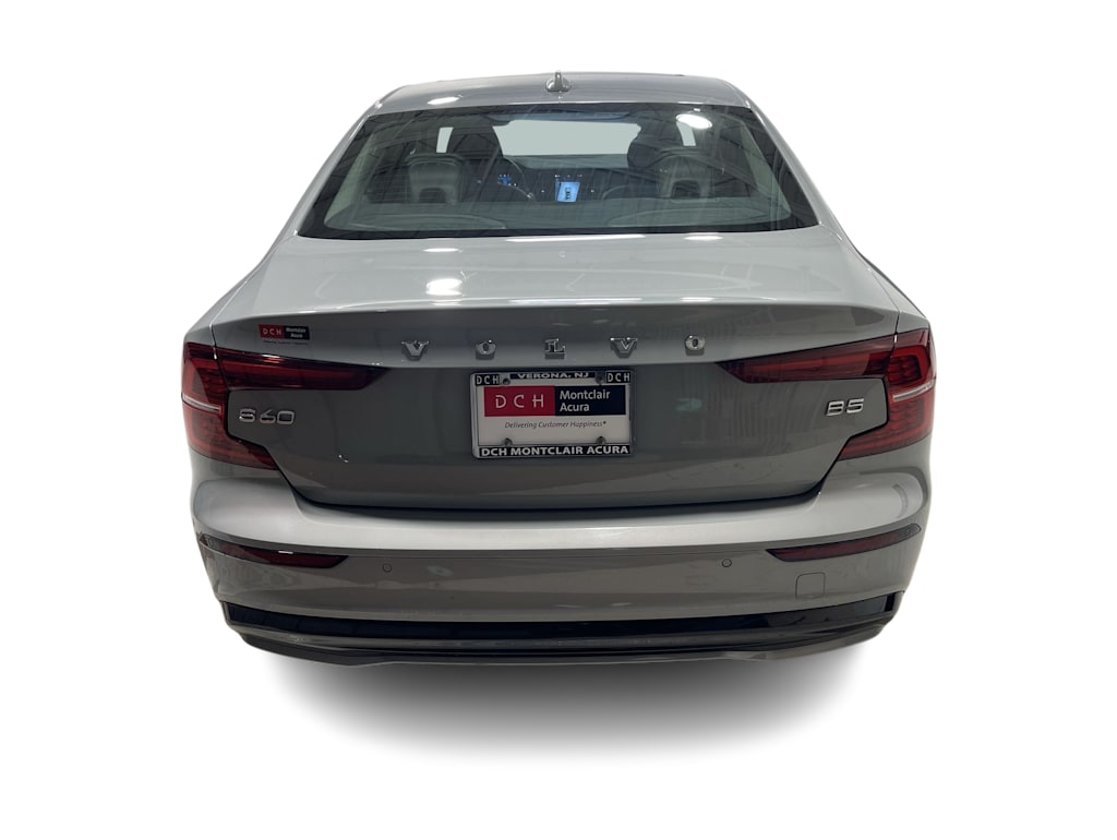 Thumbnail: 2024 Volvo S60 - 5