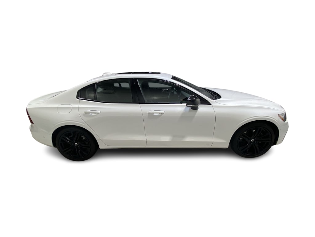 Thumbnail: 2023 Volvo S60 - 27
