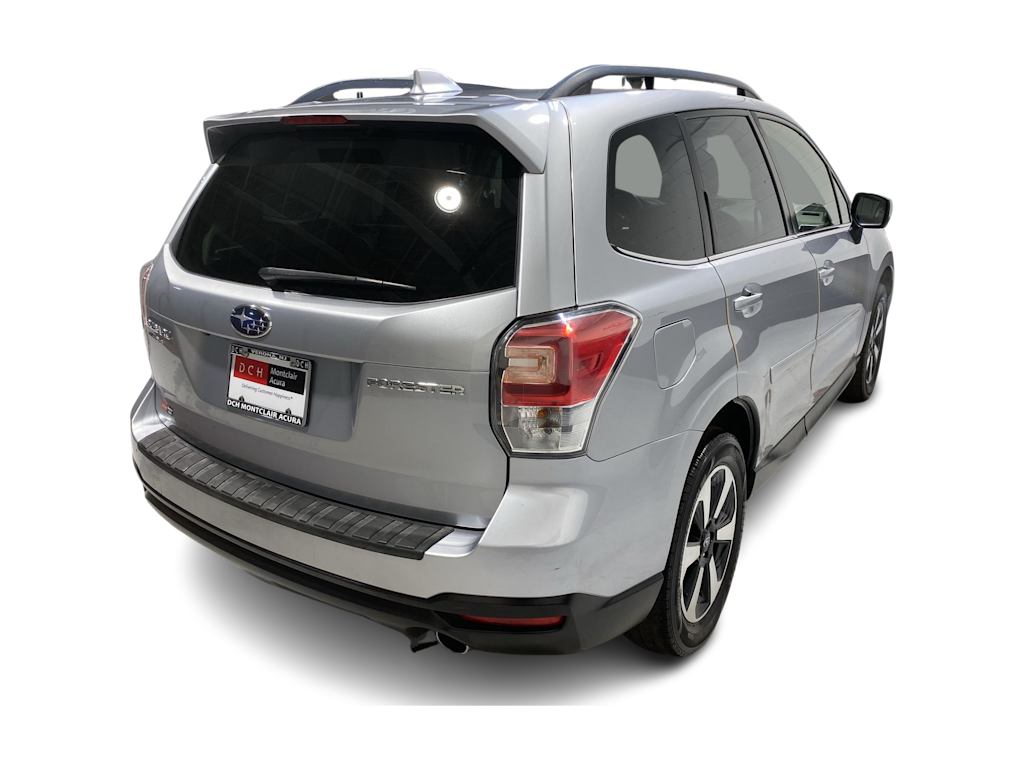 Thumbnail: 2018 Subaru Forester - 26