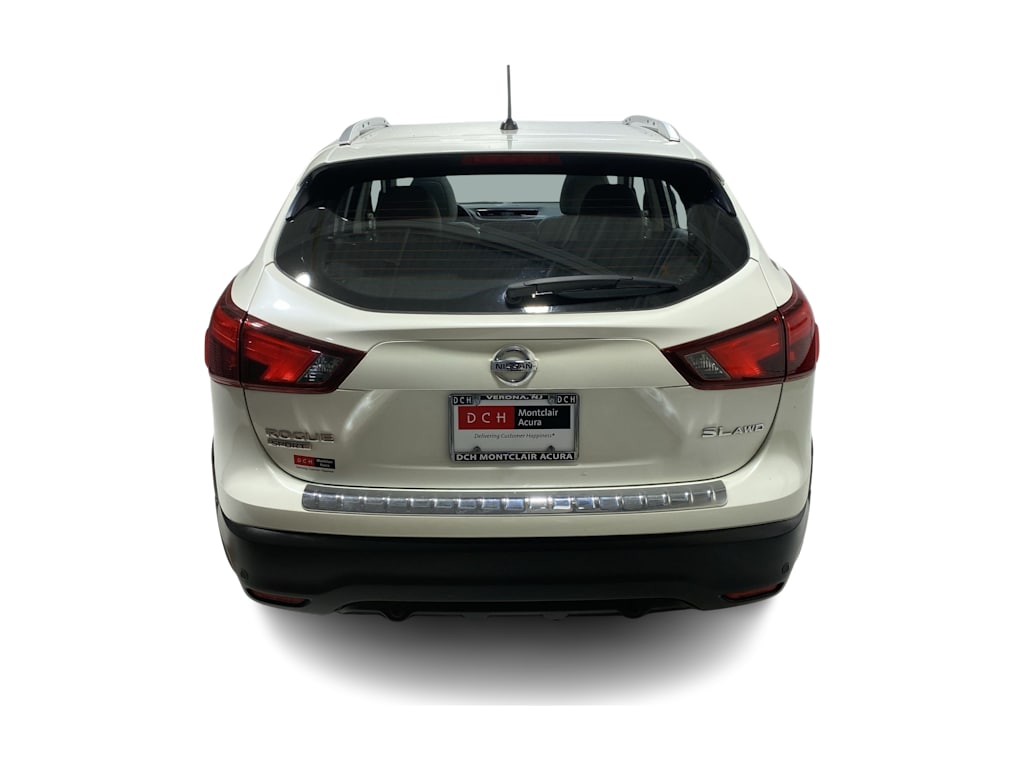 Thumbnail: 2019 Nissan Rogue Sport - 5