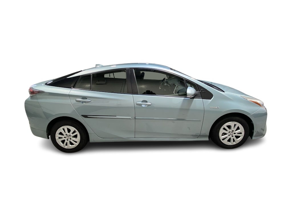 Thumbnail: 2016 Toyota Prius - 27