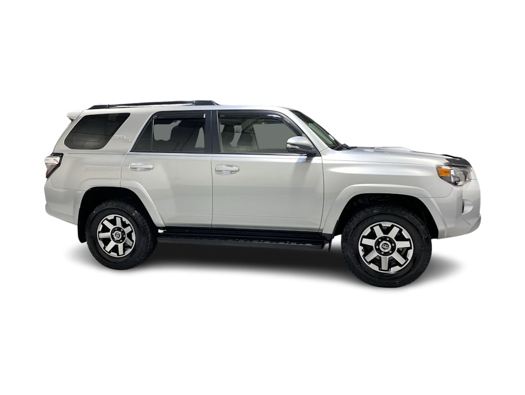 2021 Toyota 4Runner TRD Off Road 27