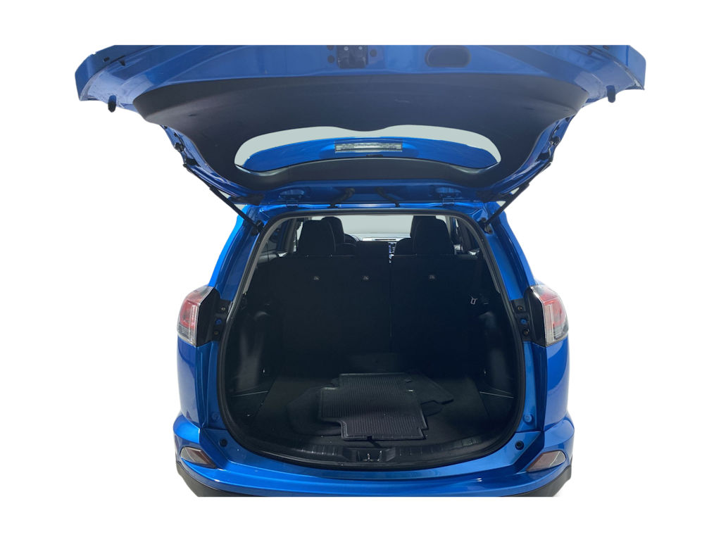 Thumbnail: 2018 Toyota RAV4 - 17