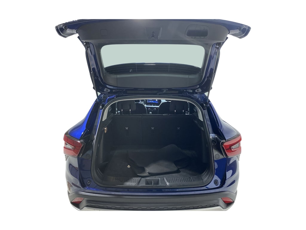 Thumbnail: 2024 Chevrolet Trax - 17