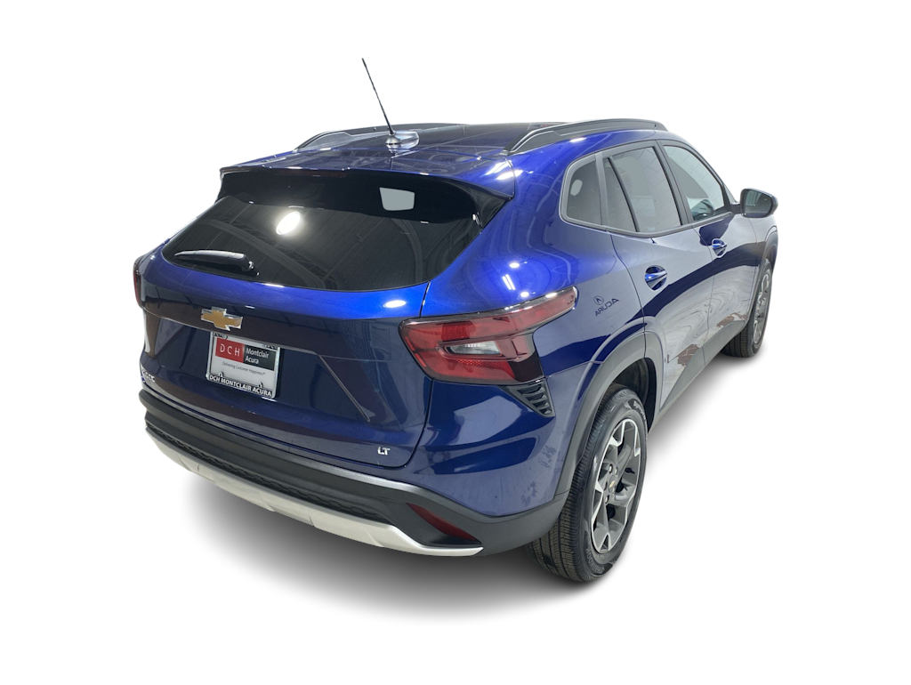 Thumbnail: 2024 Chevrolet Trax - 26