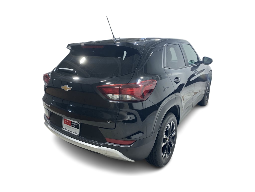 Thumbnail: 2023 Chevrolet TrailBlazer - 26