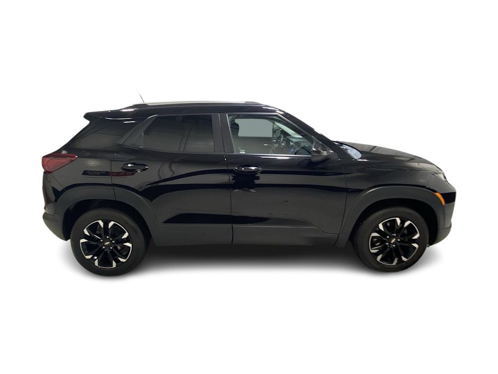 Thumbnail: 2023 Chevrolet TrailBlazer - 27