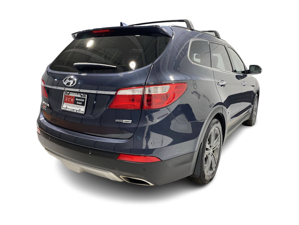 2015 Hyundai Santa Fe GLS 25