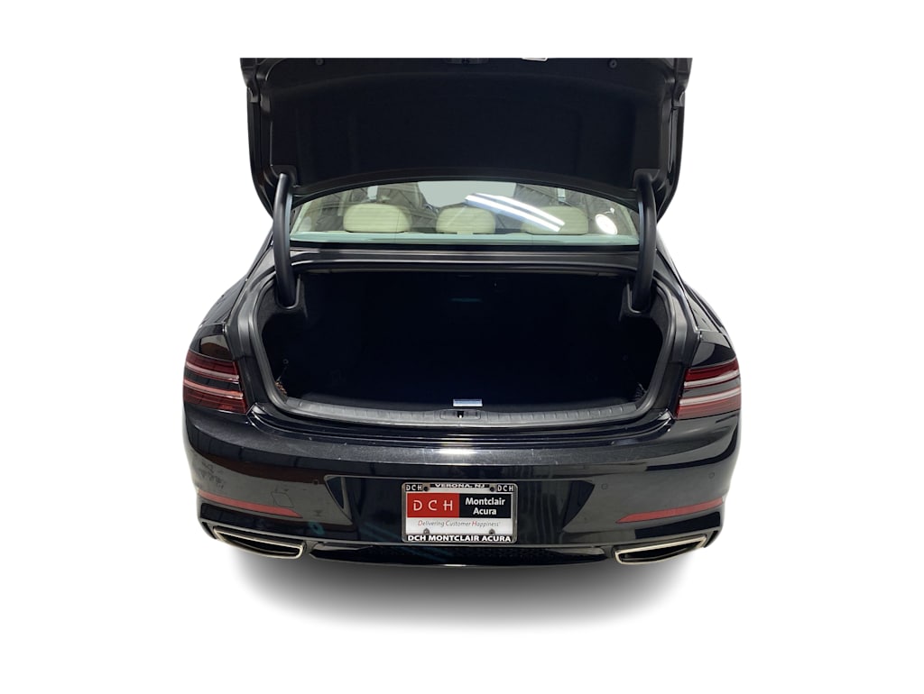 Thumbnail: 2022 Genesis G80 - 14