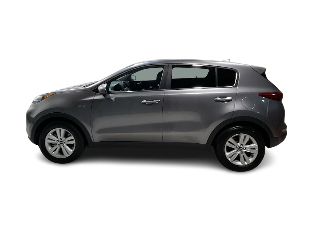 Thumbnail: 2018 Kia Sportage - 3