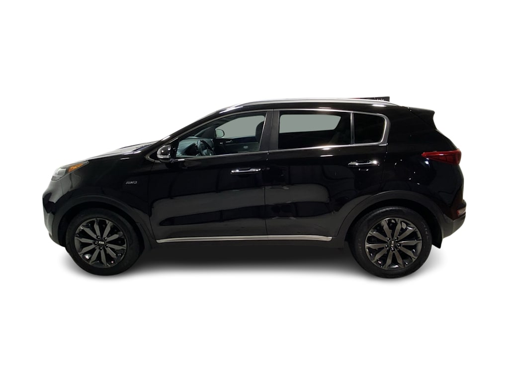 Thumbnail: 2019 Kia Sportage - 3
