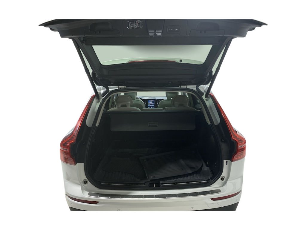 Thumbnail: 2019 Volvo XC60 - 15