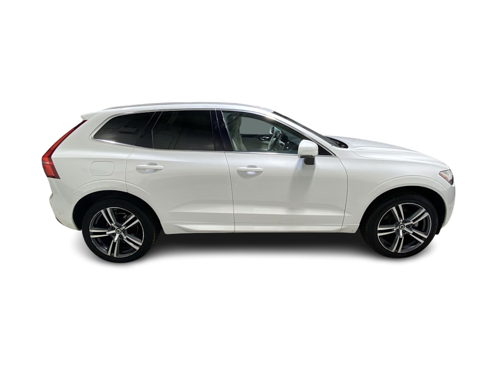 Thumbnail: 2019 Volvo XC60 - 26