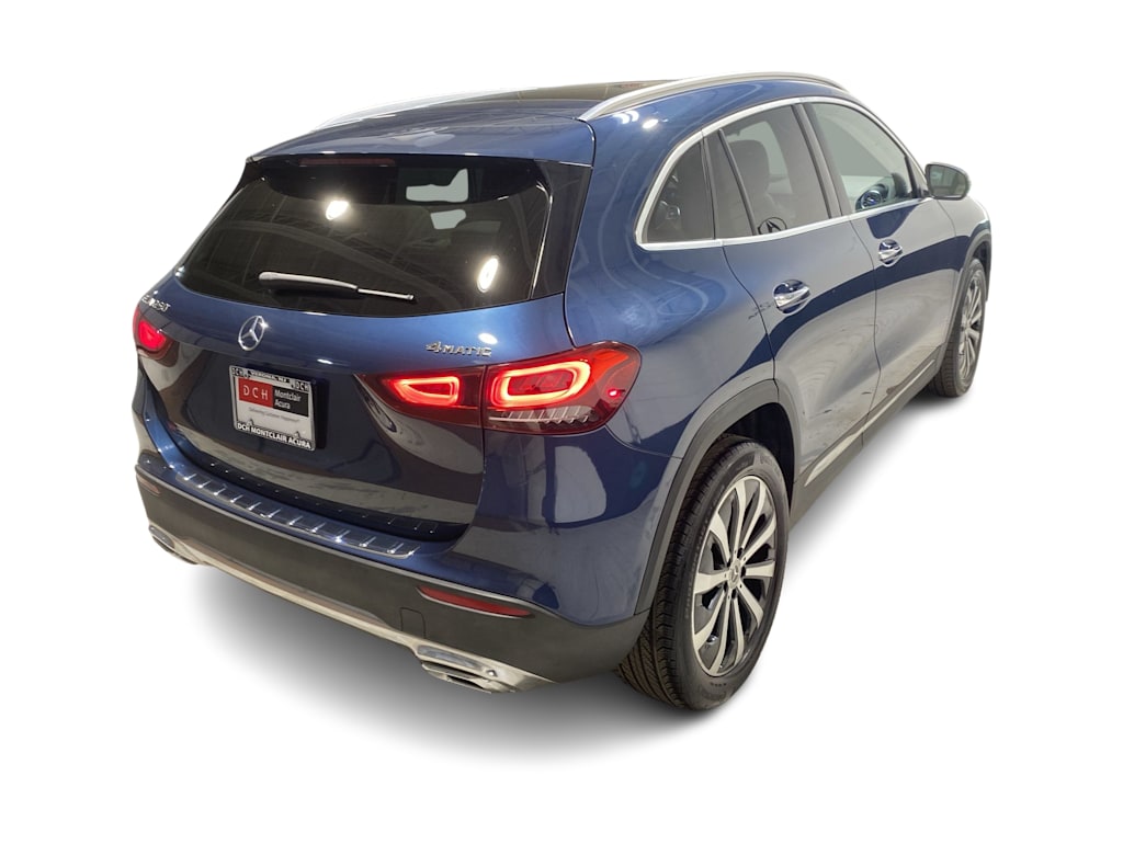 Thumbnail: 2021 Mercedes-Benz GLA - 24