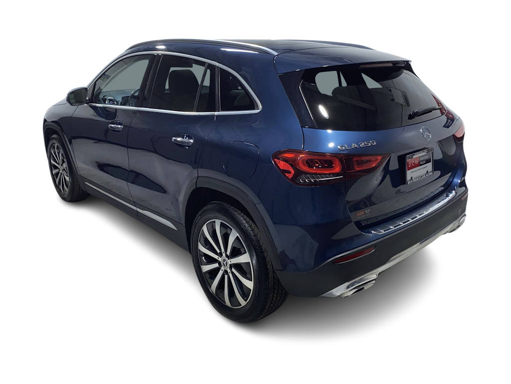 Thumbnail: 2021 Mercedes-Benz GLA - 4