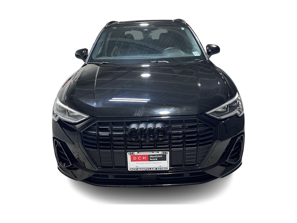 Thumbnail: 2022 Audi Q3 - 6