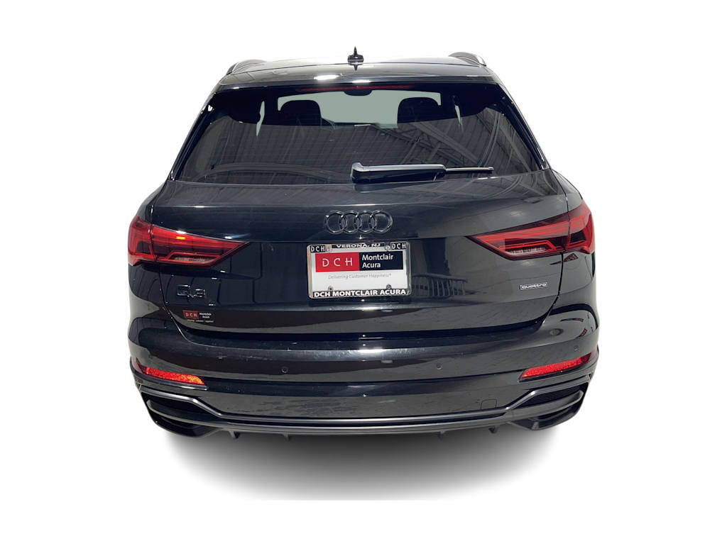 Thumbnail: 2022 Audi Q3 - 5