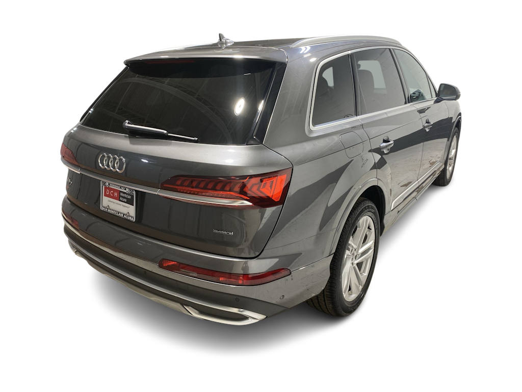 Thumbnail: 2021 Audi Q7 - 26