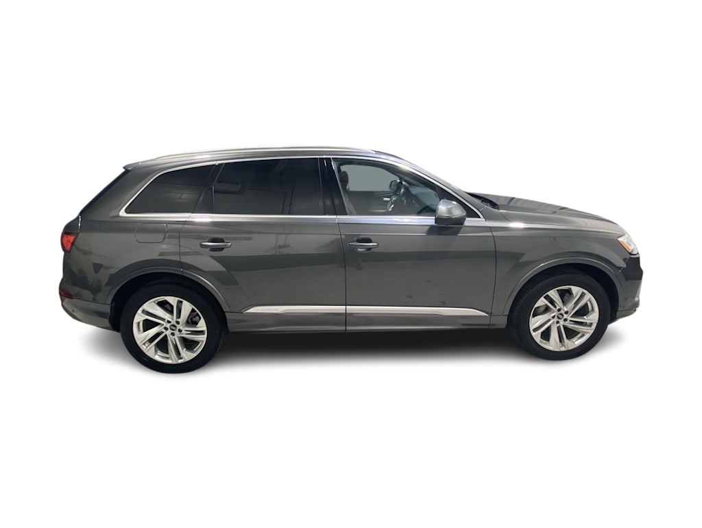 Thumbnail: 2021 Audi Q7 - 27