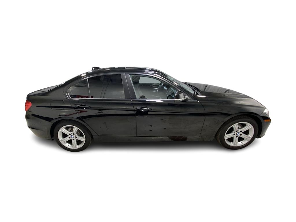 Thumbnail: 2015 BMW 3 Series - 27
