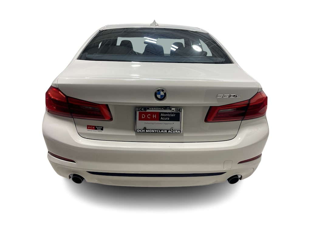 Thumbnail: 2018 BMW 5 Series - 5