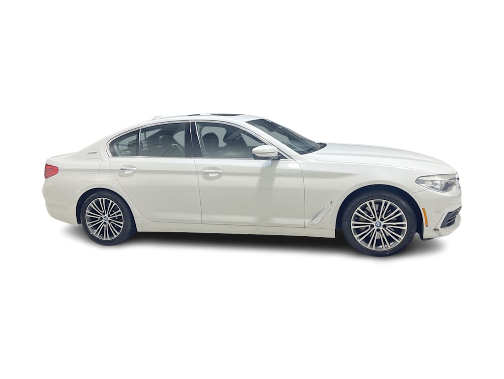 Thumbnail: 2018 BMW 5 Series - 27