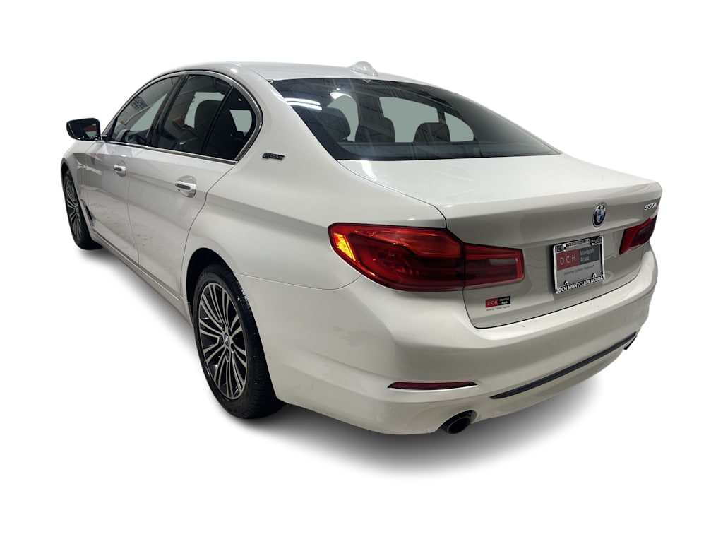 Thumbnail: 2018 BMW 5 Series - 4