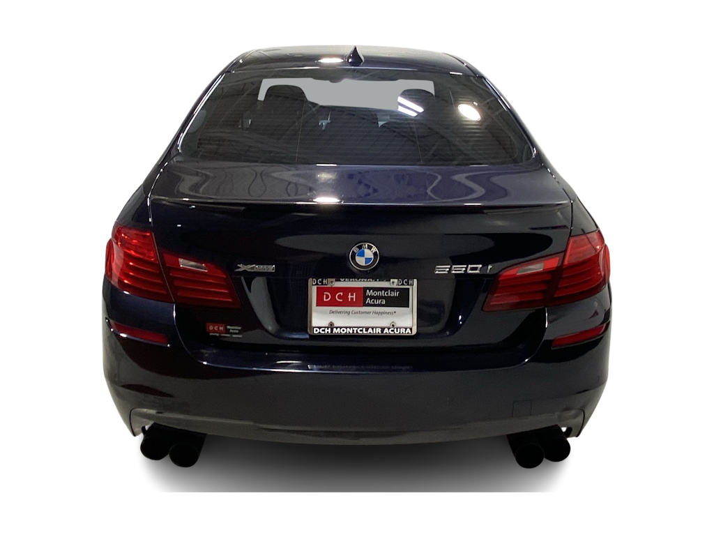Thumbnail: 2016 BMW 5 Series - 5