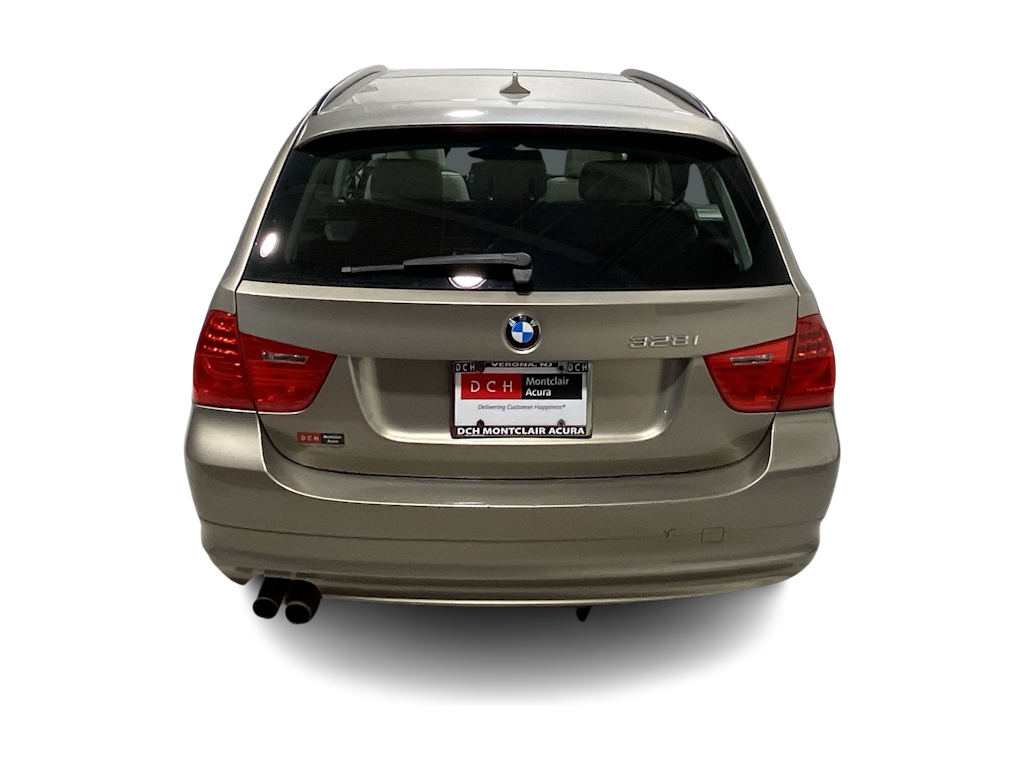 Thumbnail: 2012 BMW 3 Series - 5