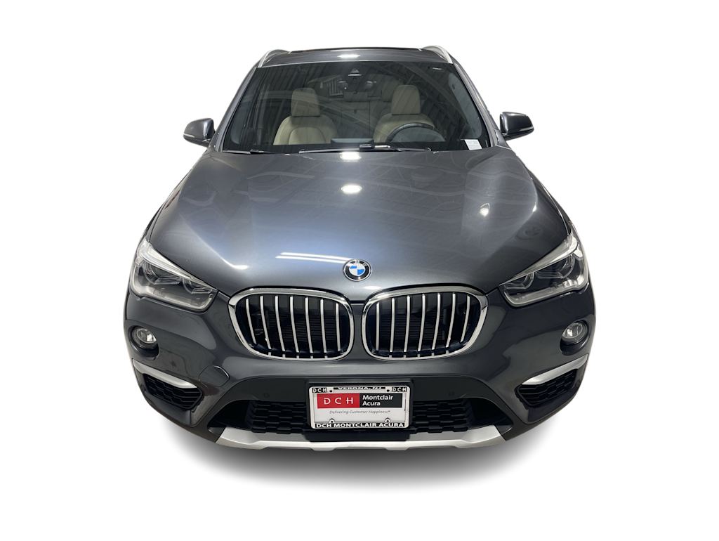 Thumbnail: 2019 BMW X1 - 6