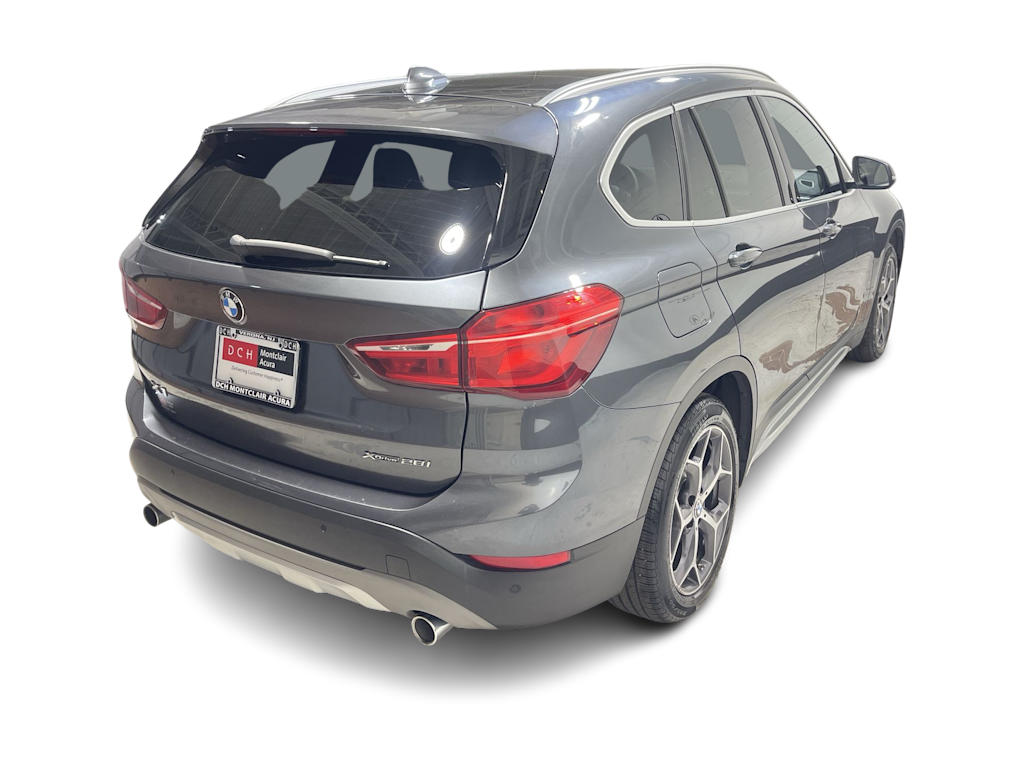 Thumbnail: 2019 BMW X1 - 26