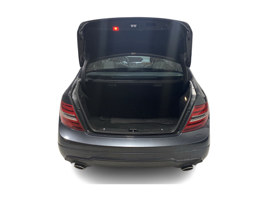 Thumbnail: 2013 Mercedes-Benz C-Class - 16
