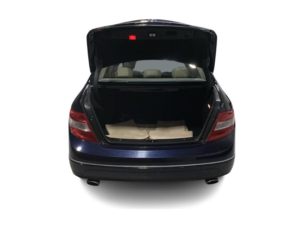 Thumbnail: 2010 Mercedes-Benz C-Class - 16