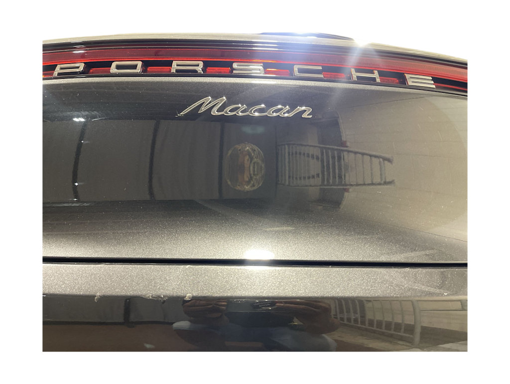 Thumbnail: 2022 Porsche Macan - 16