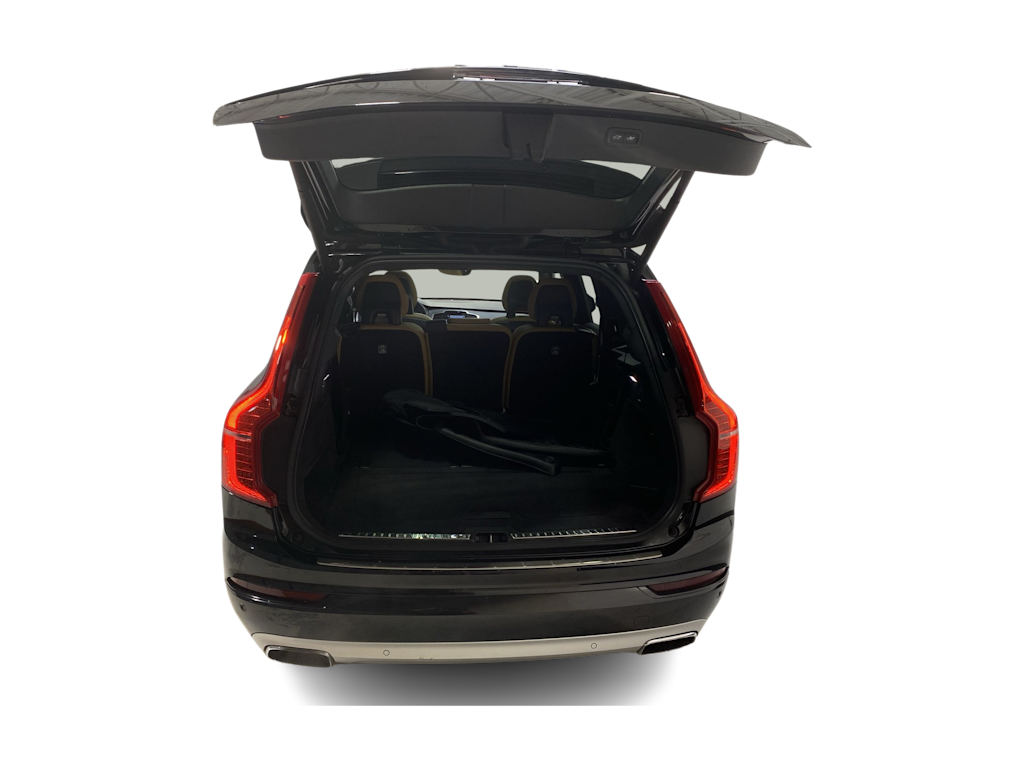 Thumbnail: 2017 Volvo XC90 - 15