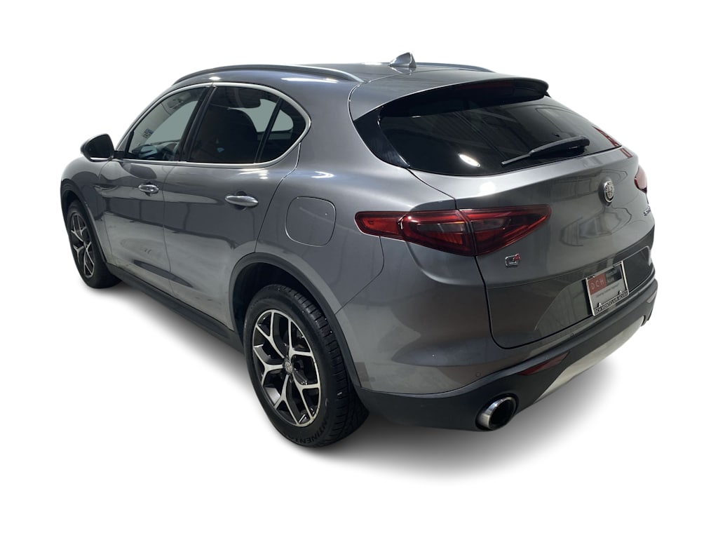 Thumbnail: 2019 Alfa Romeo Stelvio - 4