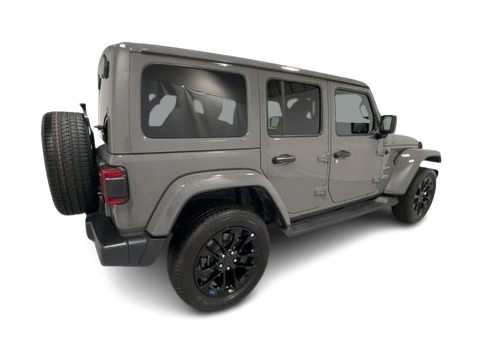 Thumbnail: 2022 Jeep Wrangler - 21