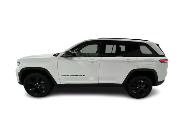 Thumbnail: 2023 Jeep Grand Cherokee - 20