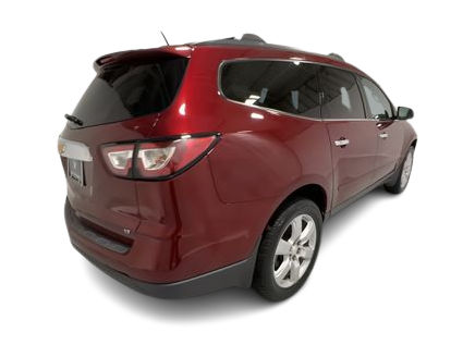 Thumbnail: 2017 Chevrolet Traverse - 19