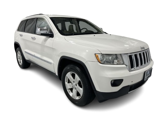 Thumbnail: 2011 Jeep Grand Cherokee - 26