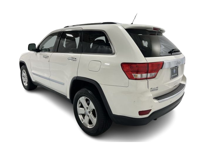 Thumbnail: 2011 Jeep Grand Cherokee - 23