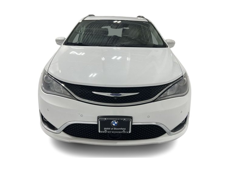 Thumbnail: 2019 Chrysler Pacifica - 24