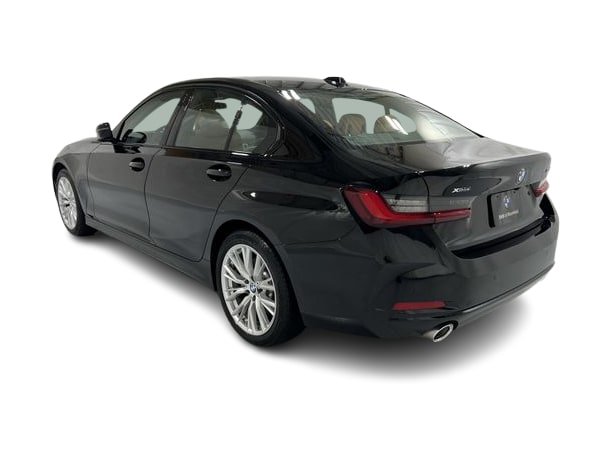 Thumbnail: 2023 BMW 3 Series - 4