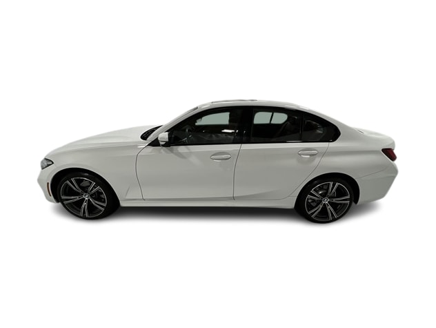 Thumbnail: 2023 BMW 3 Series - 21