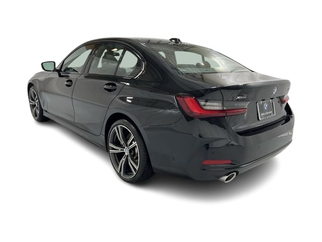 Thumbnail: 2023 BMW 3 Series - 22