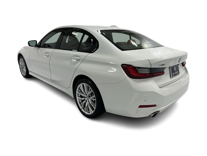 Thumbnail: 2023 BMW 3 Series - 4