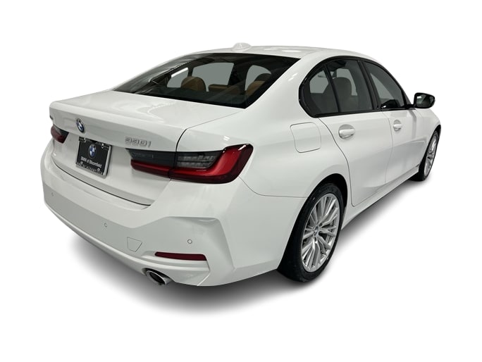 Thumbnail: 2023 BMW 3 Series - 21
