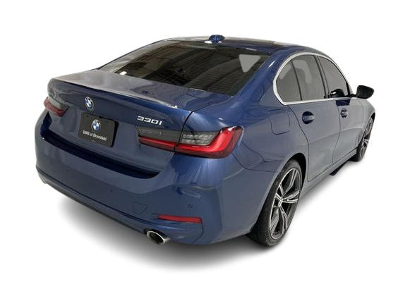 Thumbnail: 2024 BMW 3 Series - 21