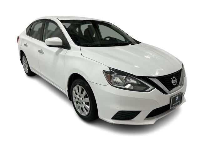 Thumbnail: 2016 Nissan Sentra - 25